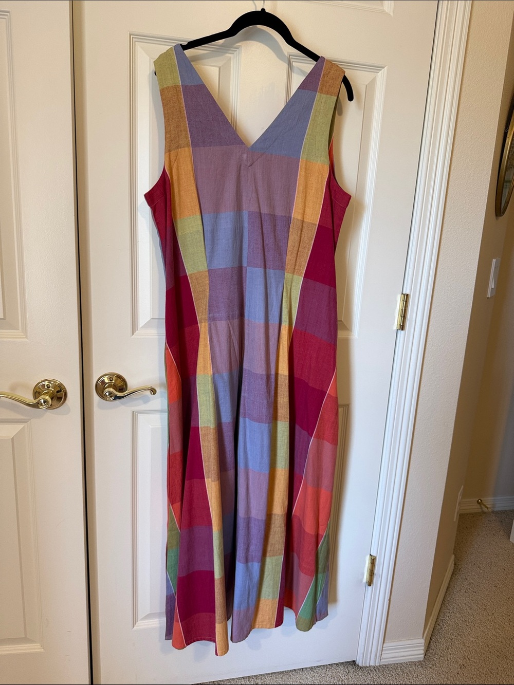 NWOT Rujuta Sheth Multicolor Plaid Sleeveless V-Neck Maxi Jumpsuit, size L